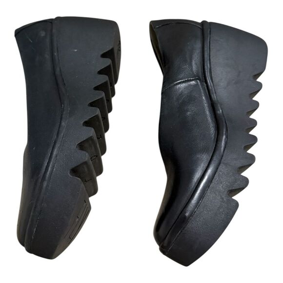Fly London Beso Wedge Slip-Ons Black Leather 35 5 US - Picture 7 of 10